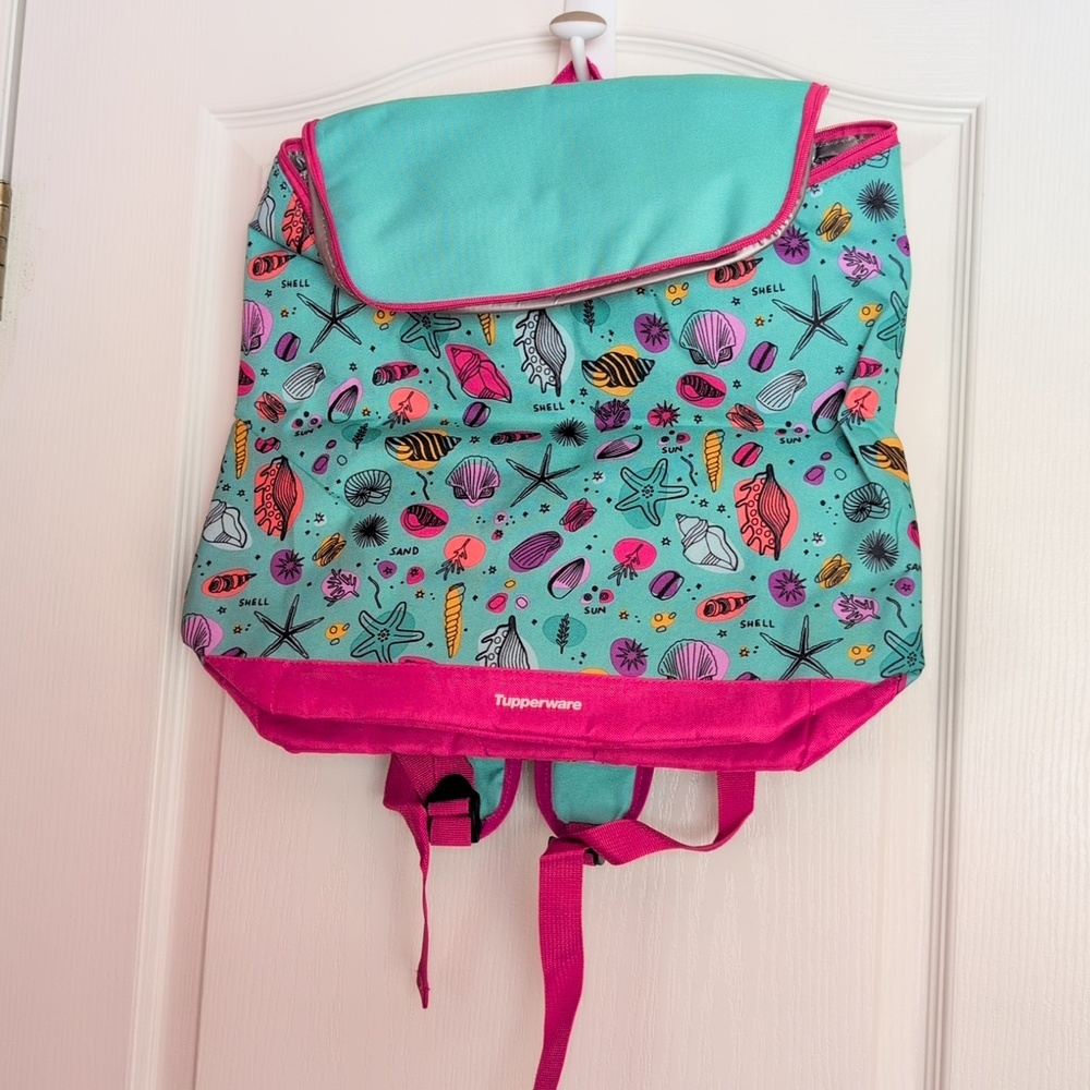🆕 Tupperware®️ Backpack Cooler